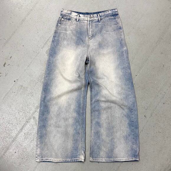 Vintage baggy y2k urban wide leg bleach lightwash baby blue denim skater jeans
